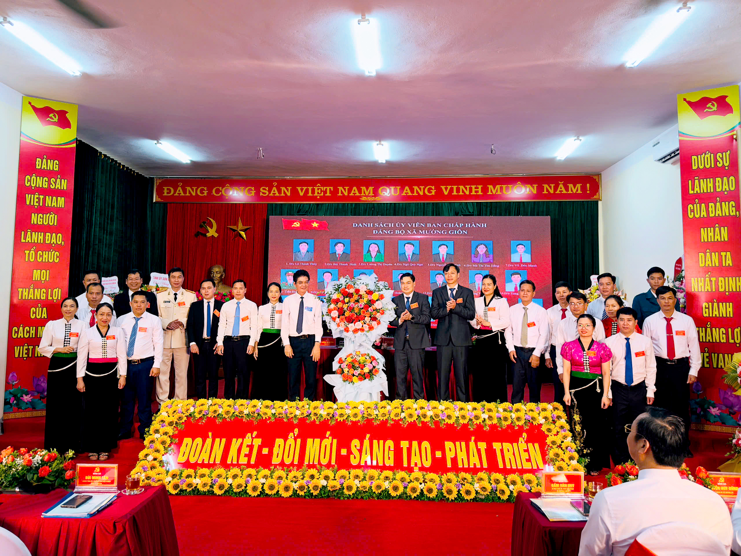 anh tin bai
